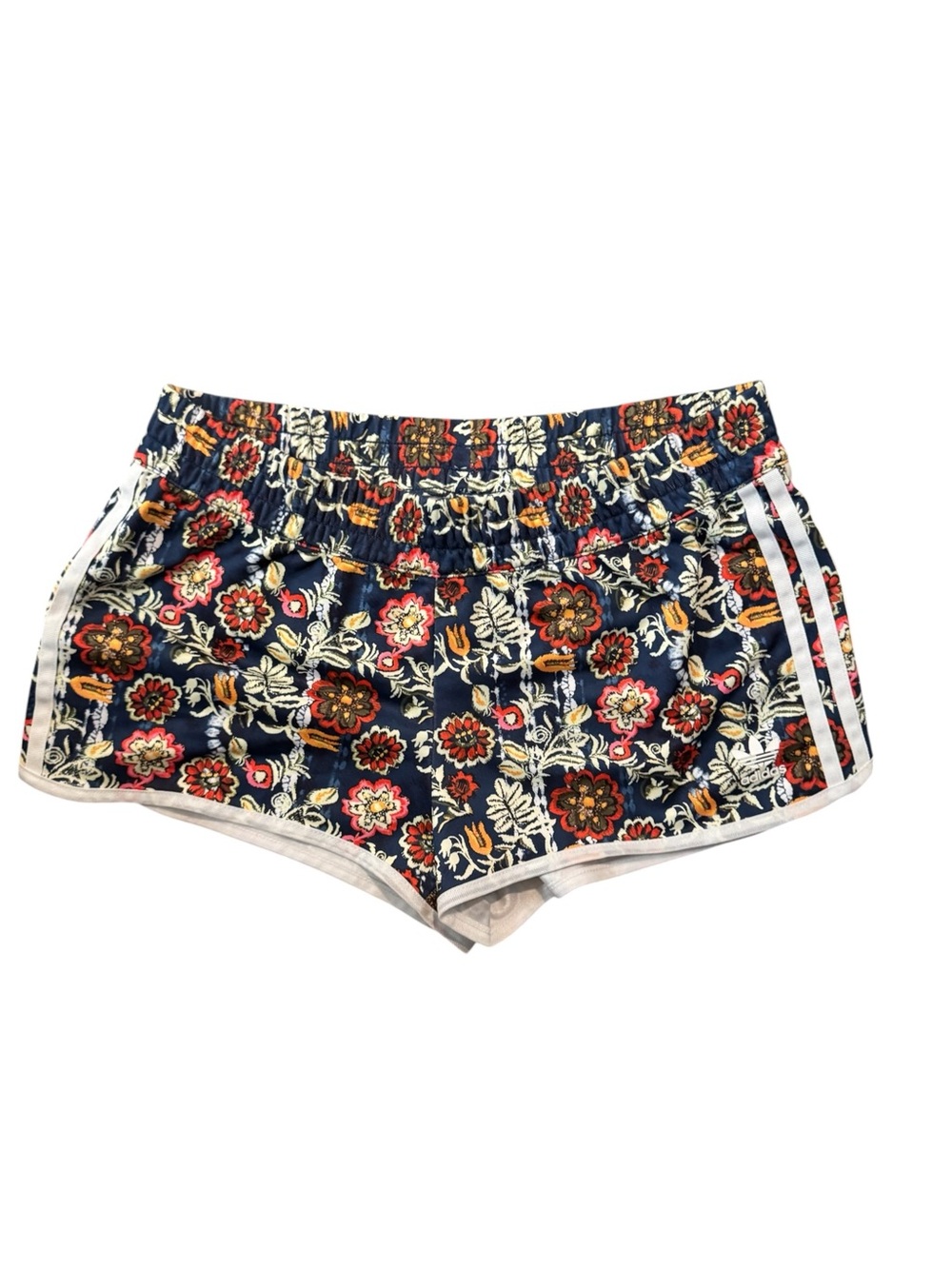 Adidas Originals x The FARM Company "Cirandeira" Floral Shorts Size M 🌸